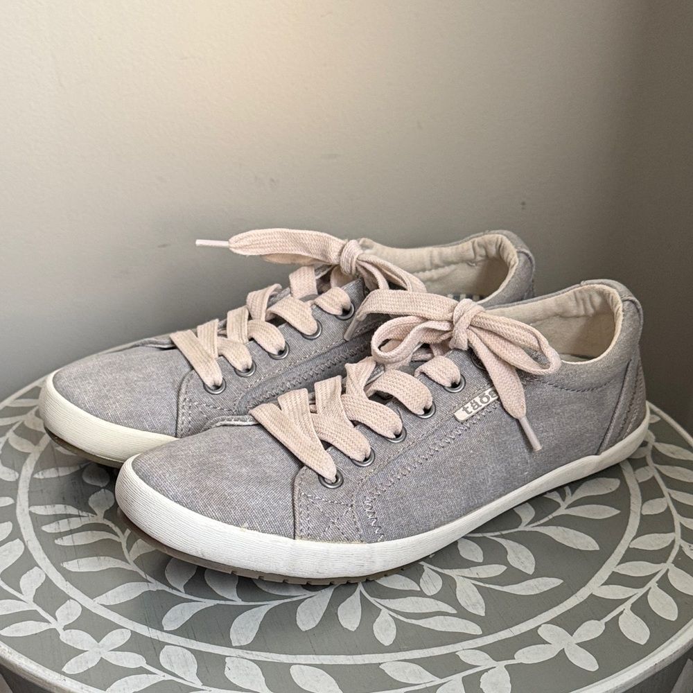 Taos Star Sneakers Gray Wash Sz 8